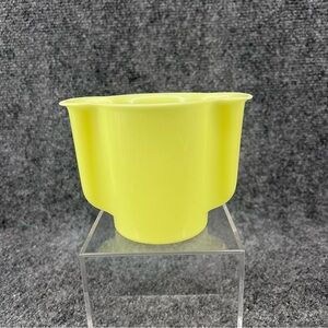 Vintage Tupperware Yellow Sugar Dispenser 577-10 NO LID